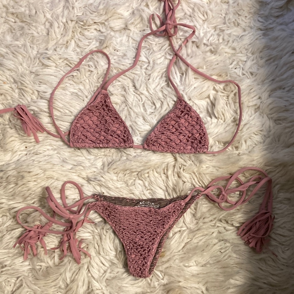Barely worn crochet set in petal